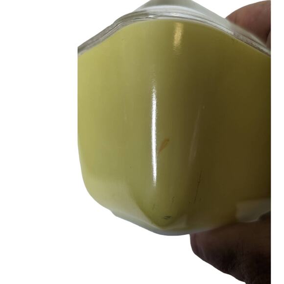 Set of 2 Vintage Pyrex yellow green fridgies 501 B 1 1/2 cup PYREX USA Made - Picture 6 of 13